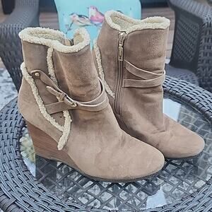 Ivanka Trump Tan Suede Zipper Boots Size 8M